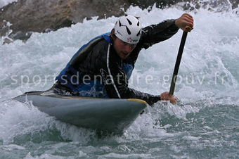 Kayak de slalom 005 - Tous droits réservés - Mathieu Morverand - Photothèque sportsdenature.gouv.fr