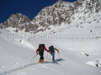 Ski de randonnée 014 - Tous droits réservés - Emmanuel Félix-Faure - Photothèque sportsdenature.gouv.fr