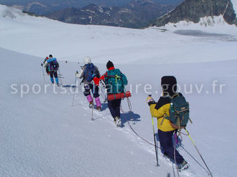 Alpinisme 020 - Tous droits réservés - Mathieu Morverand - Photothèque sportsdenature.gouv.fr