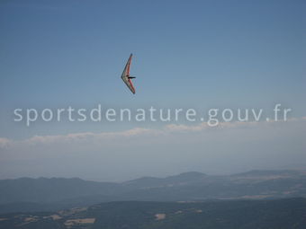 Deltaplane 009 - Tous droits réservés - Emmanuel Félix-Faure - Photothèque sportsdenature.gouv.fr