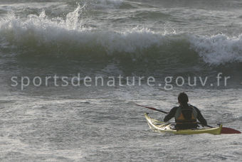 Kayak de mer 009 - Tous droits réservés - Mathieu Morverand - Photothèque sportsdenature.gouv.fr