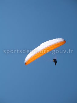 Parapente 010 - Tous droits réservés - Stéphane Vieilledent - Photothèque sportsdenature.gouv.fr