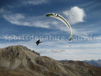 Parapente 015 - Tous droits réservés - Emmanuel Félix-Faure - Photothèque sportsdenature.gouv.fr