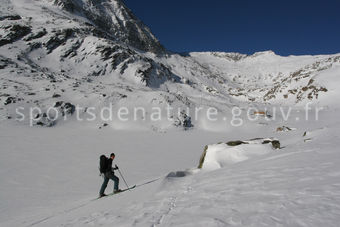 Ski de randonnée 010 - Tous droits réservés - Mathieu Morverand - Photothèque sportsdenature.gouv.fr