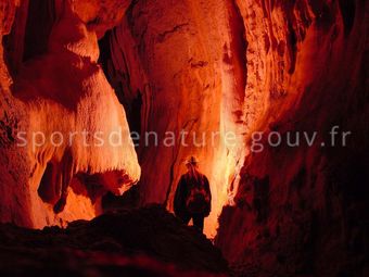 Spéléologie 011 - Tous droits réservés - Mathieu Morverand - Photothèque sportsdenature.gouv.fr