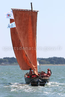 Voile ancienne 012 - Tous droits réservés - Mathieu Morverand - Photothèque sportsdenature.gouv.fr