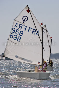 Voile légère 017 - Tous droits réservés - Josée Grégoire - Photothèque sportsdenature.gouv.fr