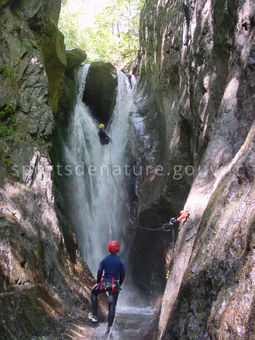 Canyoning 014 - Tous droits réservés - Mathieu Morverand - Photothèque sportsdenature.gouv.fr